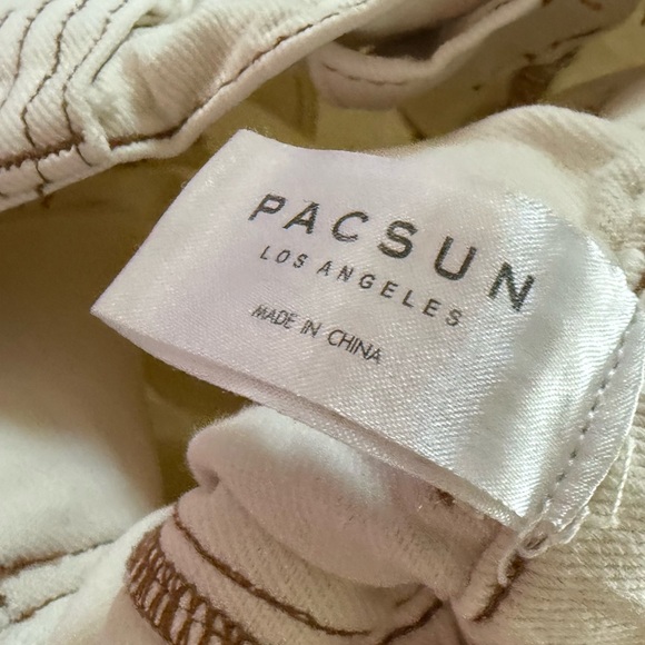 PacSun|High waisted cargo utility jeans in cream/bone color•Small,stretchy waist - Picture 9 of 13